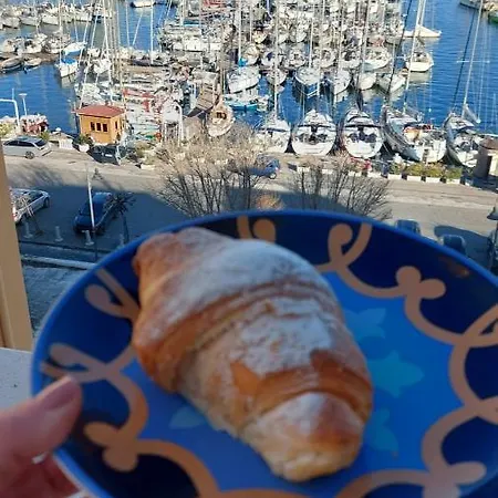 Bed & Breakfast Coralinetiny